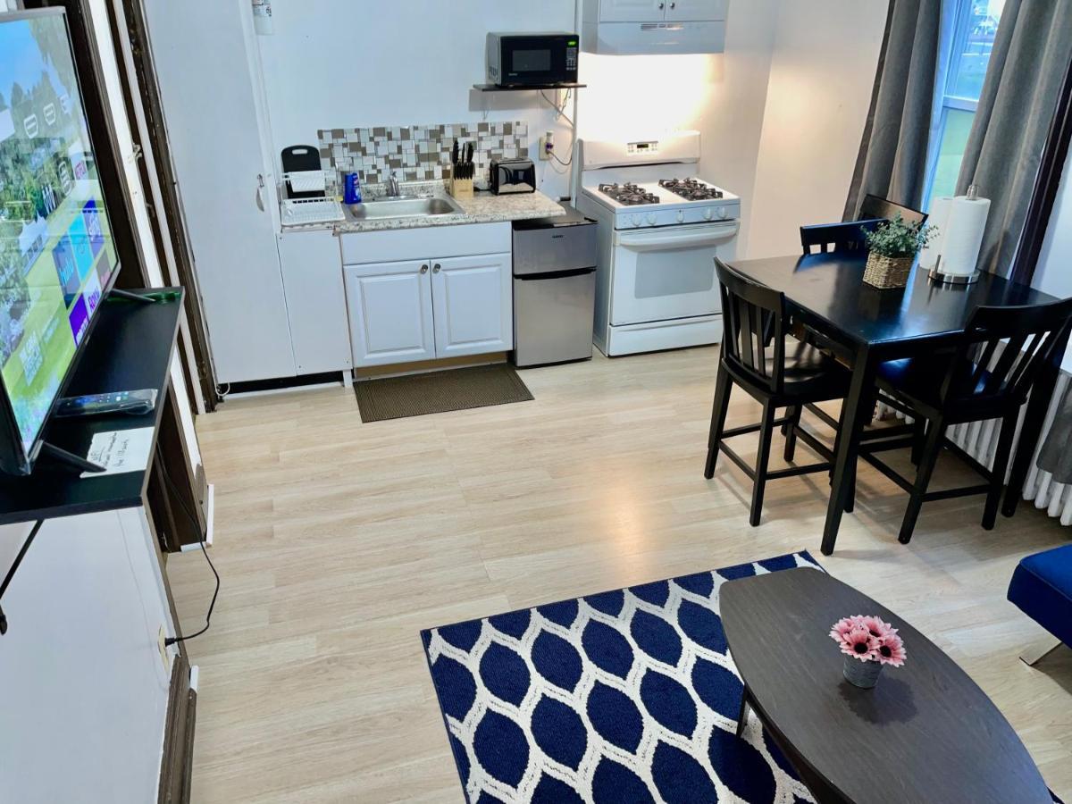 3 Bedrooms, Boardwalk Duplex Beachblock Home! أتلانتيك سيتي المظهر الخارجي الصورة